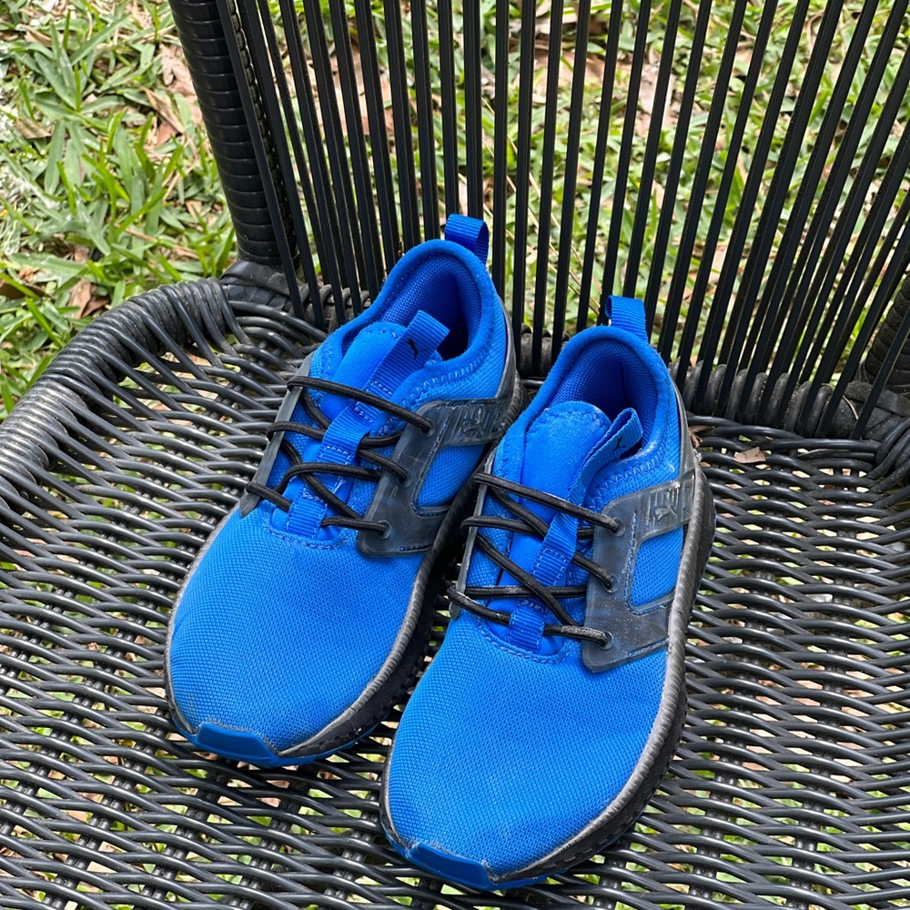 PLAY shoes
